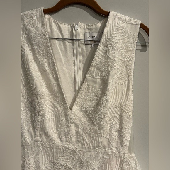One33 Social White Embroidered High Low Dress - Picture 11 of 12